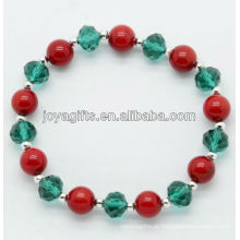 Atacado coral vermelho com contas de cristal verde pulseira